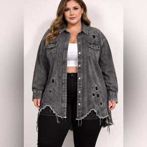 American Bazi Women’s 2X Distressed Gray Denim Jacket Raw Hem Button Front